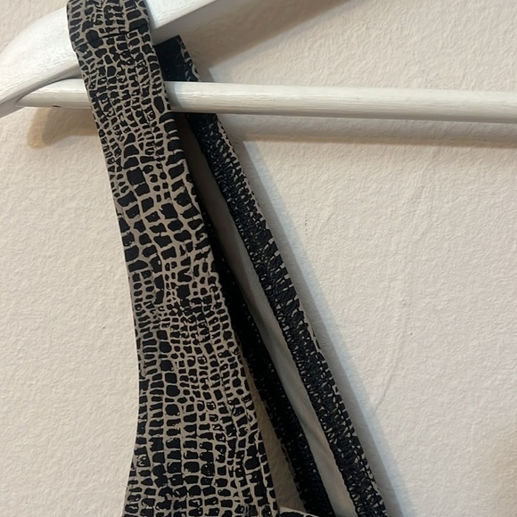 Calvin Klein swimwear animal print size 8 - Picture 3 of 10